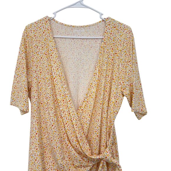 Lands End Womens Yellow Floral Wrap w/Tie Waist Top Blouse SZ Large - Picture 2 of 11